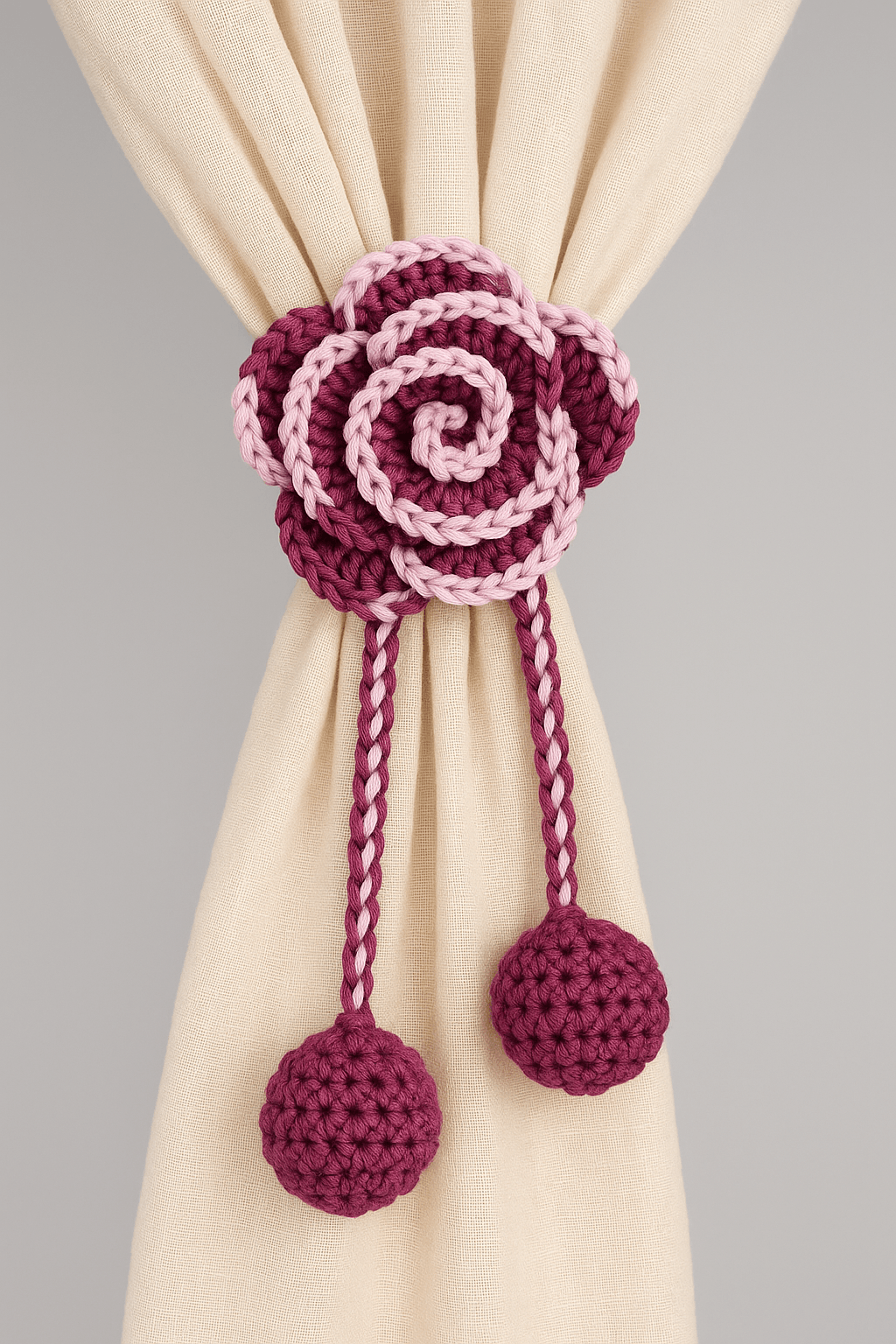 Crochet Rose Curtain Tiebacks – Handmade Elegance (Pair) - Image 3