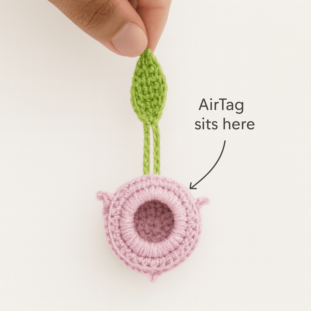 Blossom Crochet AirTag Cover 🌸 - Image 3