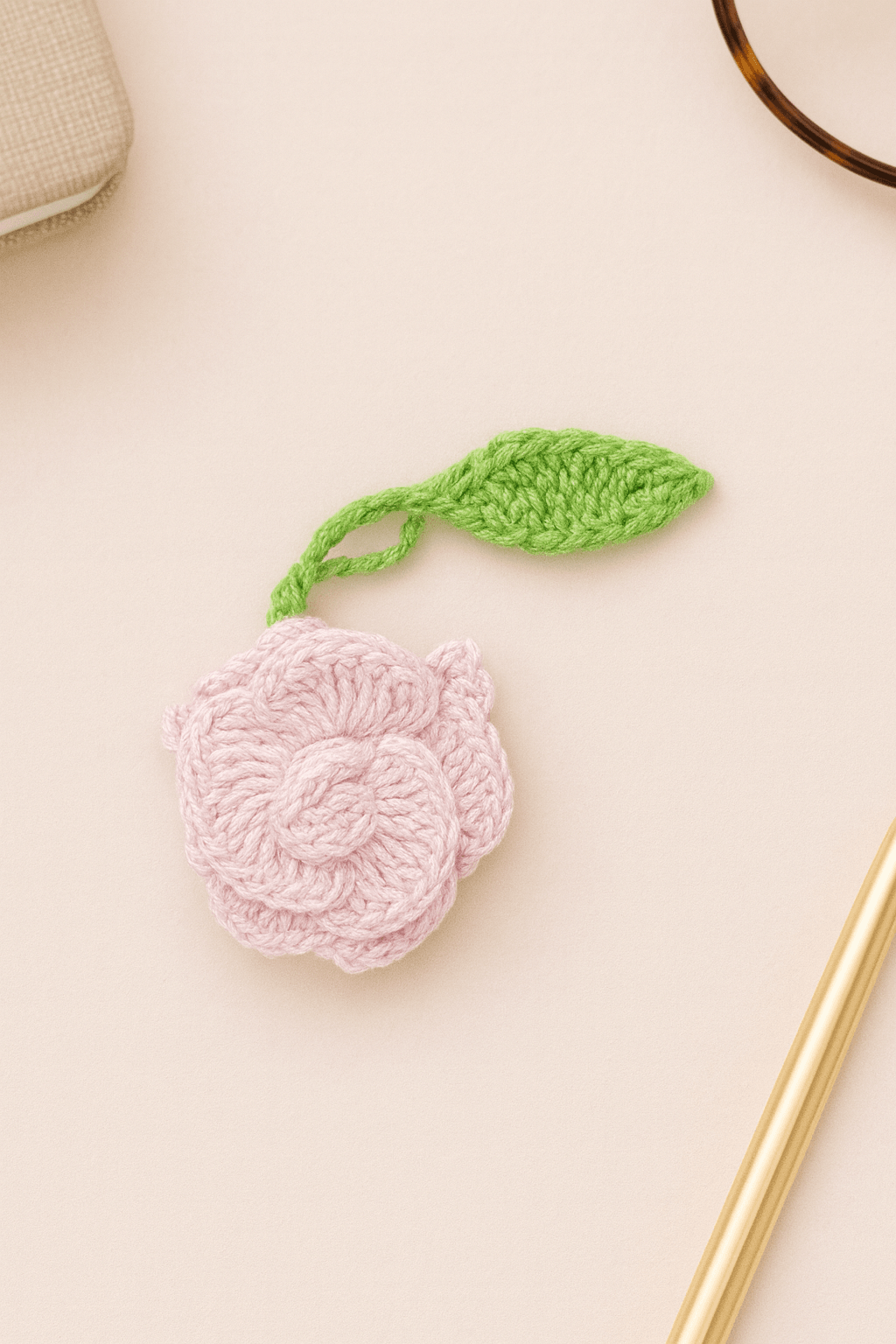 Blossom Crochet AirTag Cover 🌸 - Image 1